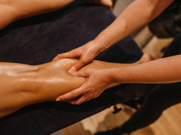 jesper-aggergaard-CEM52sAHR80-unsplash